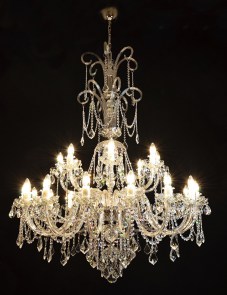 JWZ-147242201-Princesse-24-Alpha-light-crystal-chandelier-lustre-en-cristal